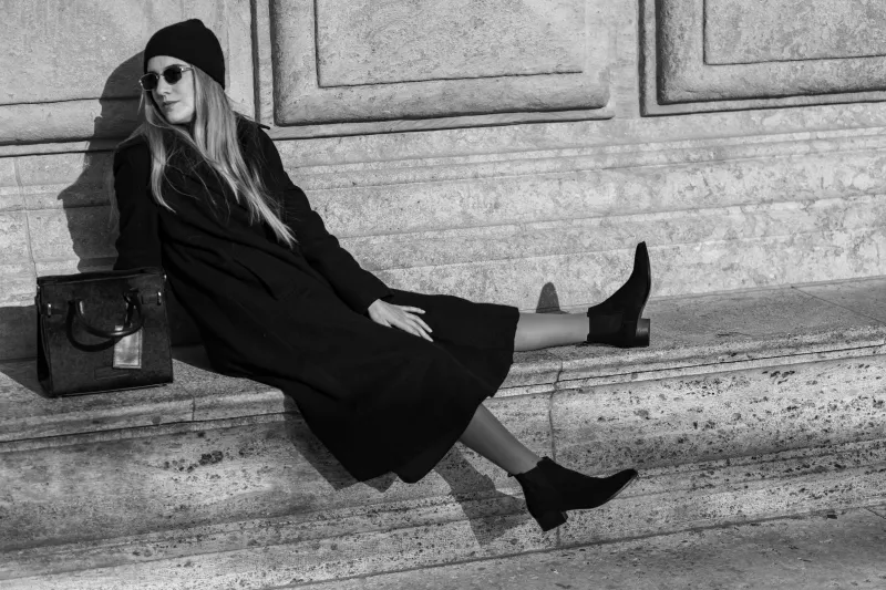 Chelseaboot JANA suede black